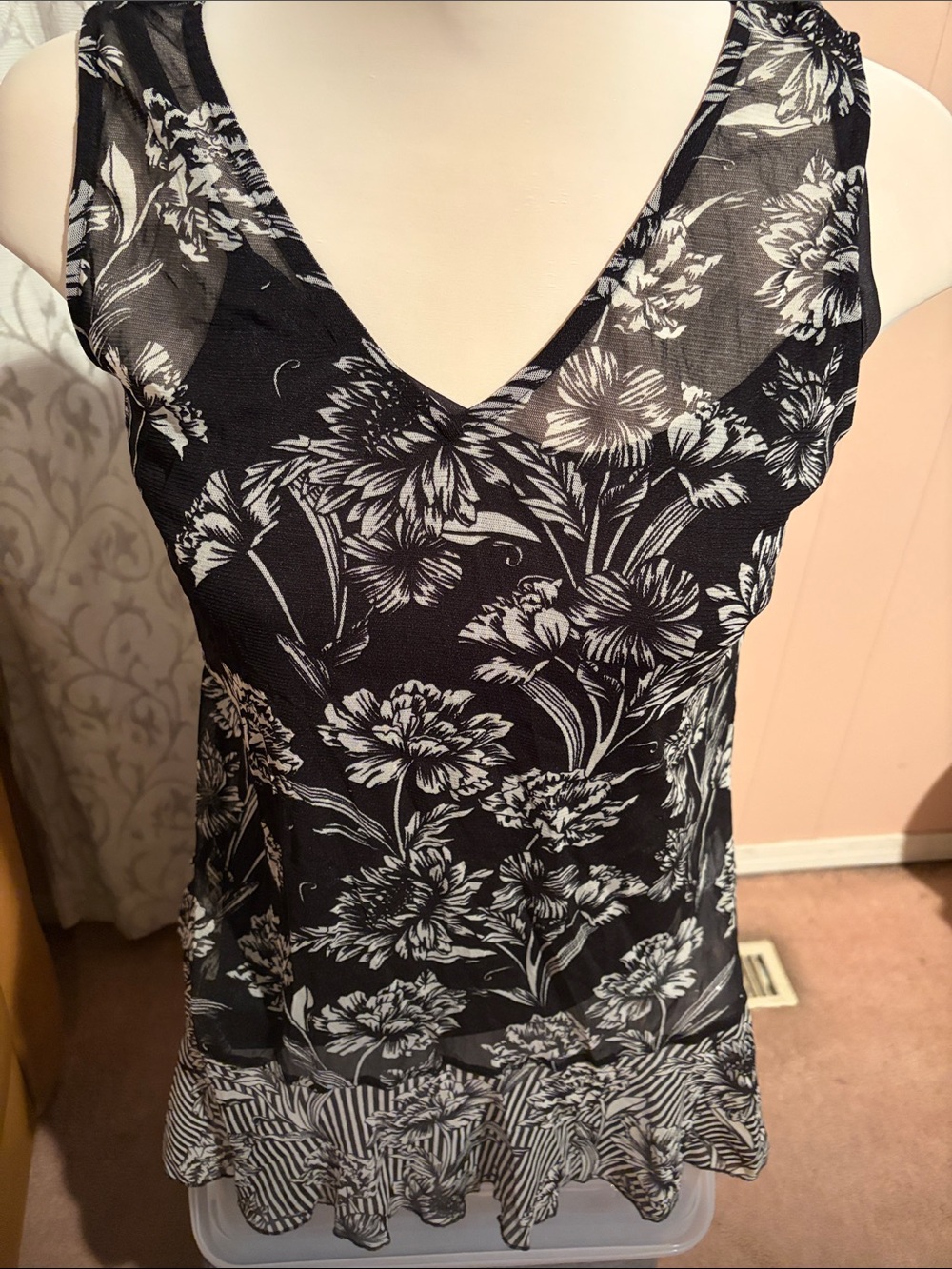 Cleo Petite Black & White Floral V-Neck Camisole with Ruffle Hem